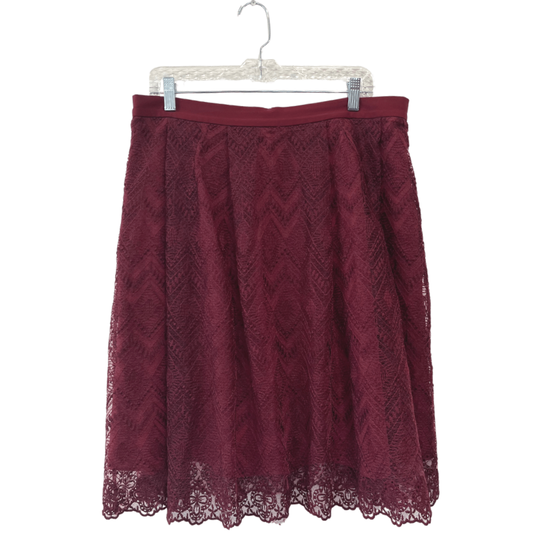 Maroon lace deals skirt