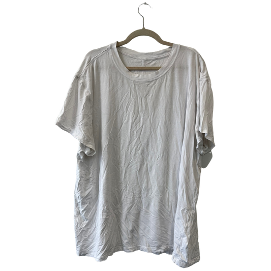 white t-shirt - US 20