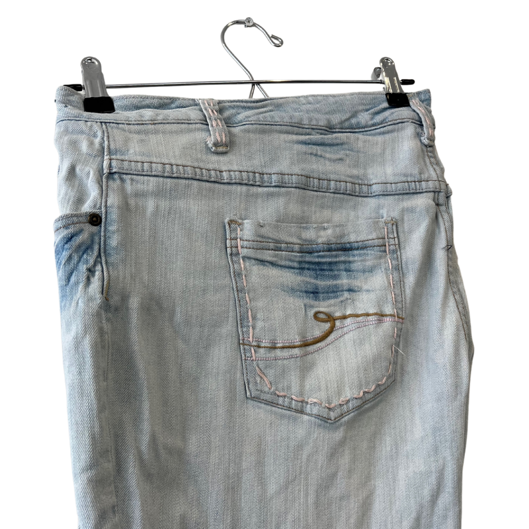 light wash y2k cropped jeans - US 22/24