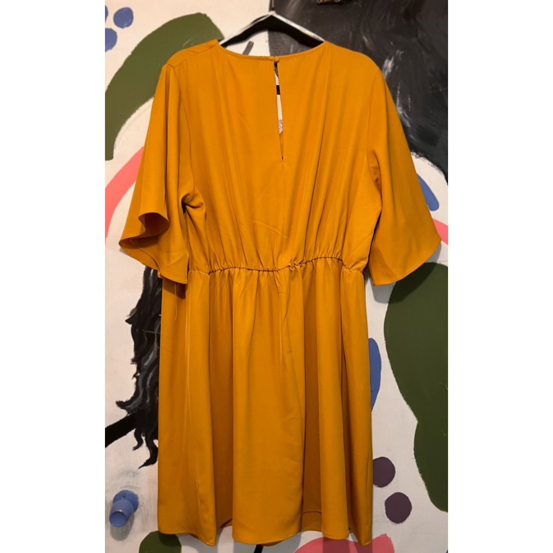 mustard faux wrap dress - US 20