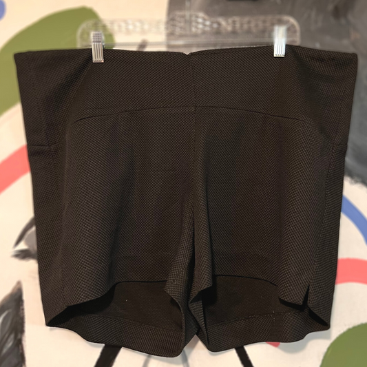 black short shorts - US 20